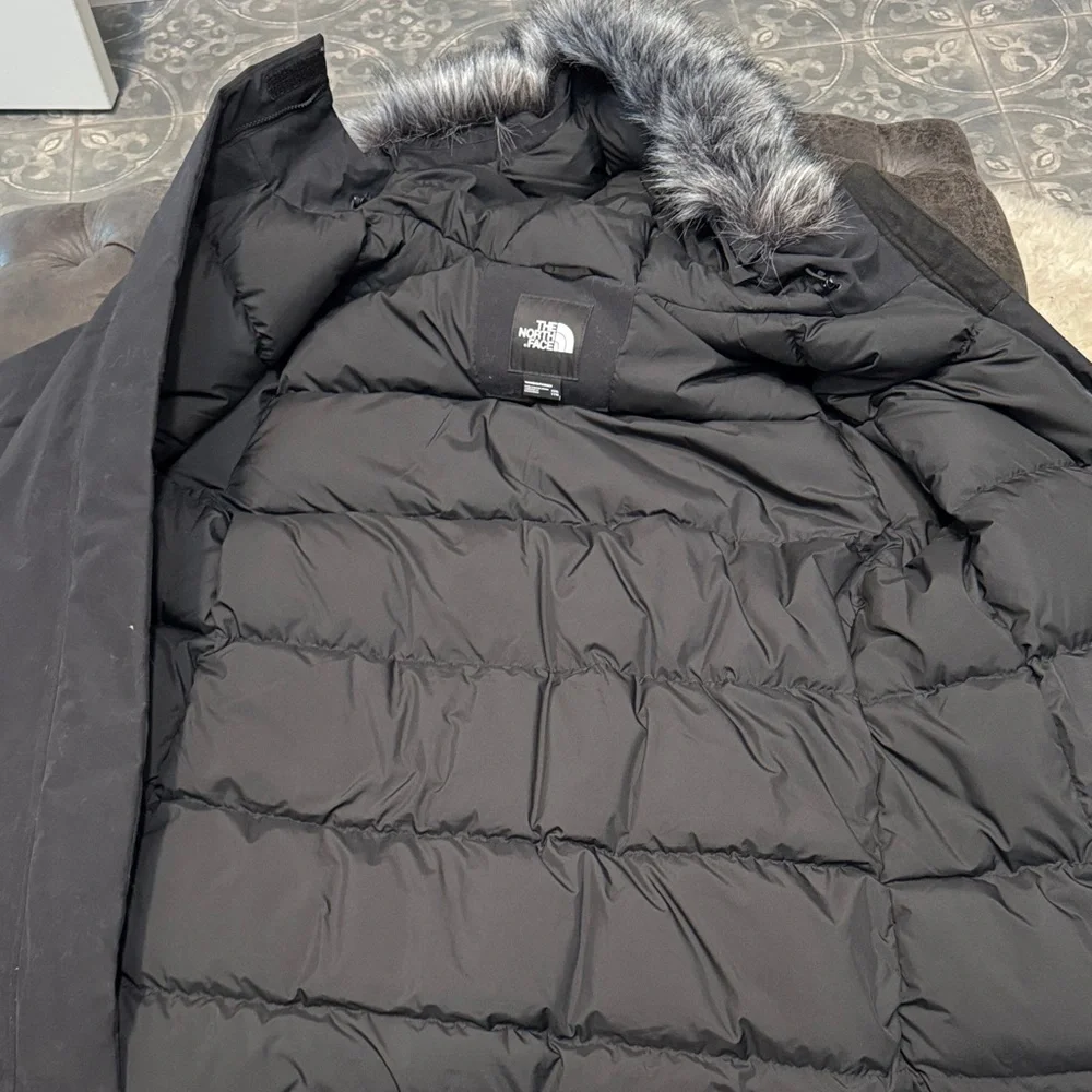 Women's The North Face - Black Jacket Long Jacket - Faux Fur Trimmed - Size 3XL - Picture 6 of 12